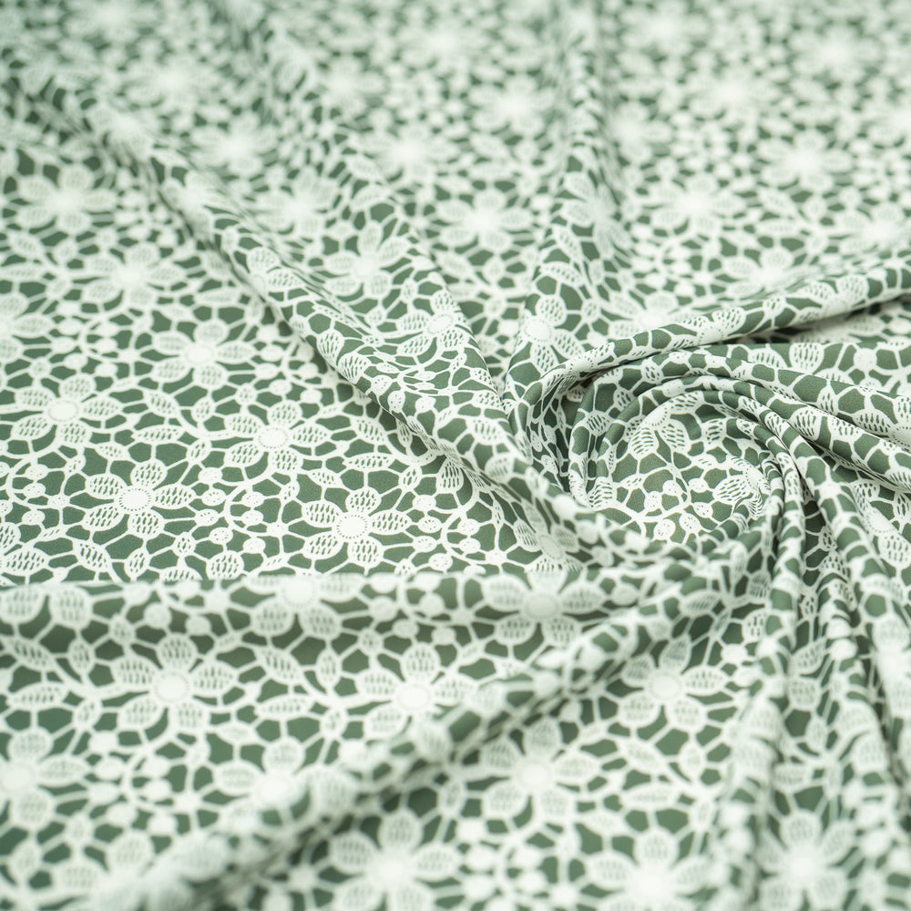 Illusion Lace Poser